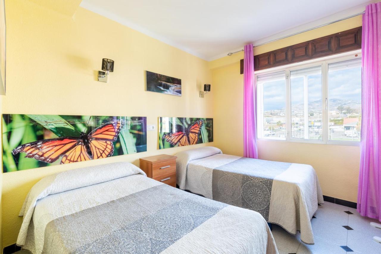 50 Mts With Sea Views Pool *